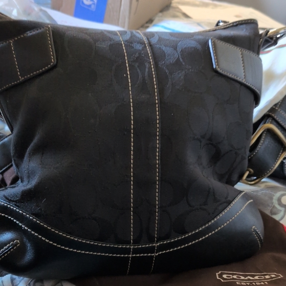 Coach Soho Signature Jacquard Canvas Leather W/Convertible Heavy Strap Crossbody - Picture 7 of 9